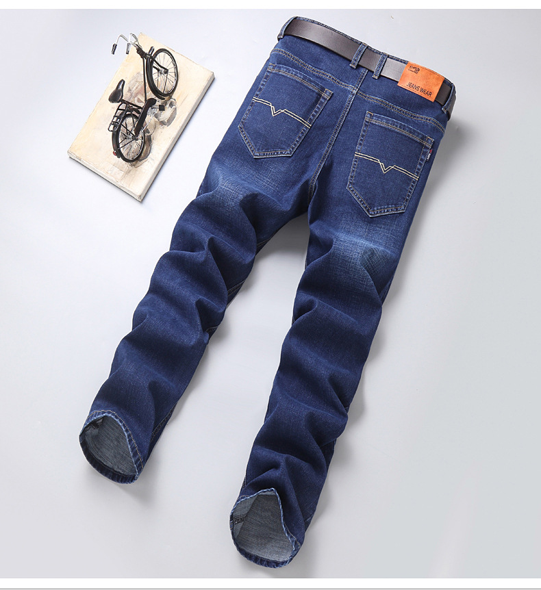 Men's Classic Straight-Leg / Slim-Straight Medium Wash Denim Jeans